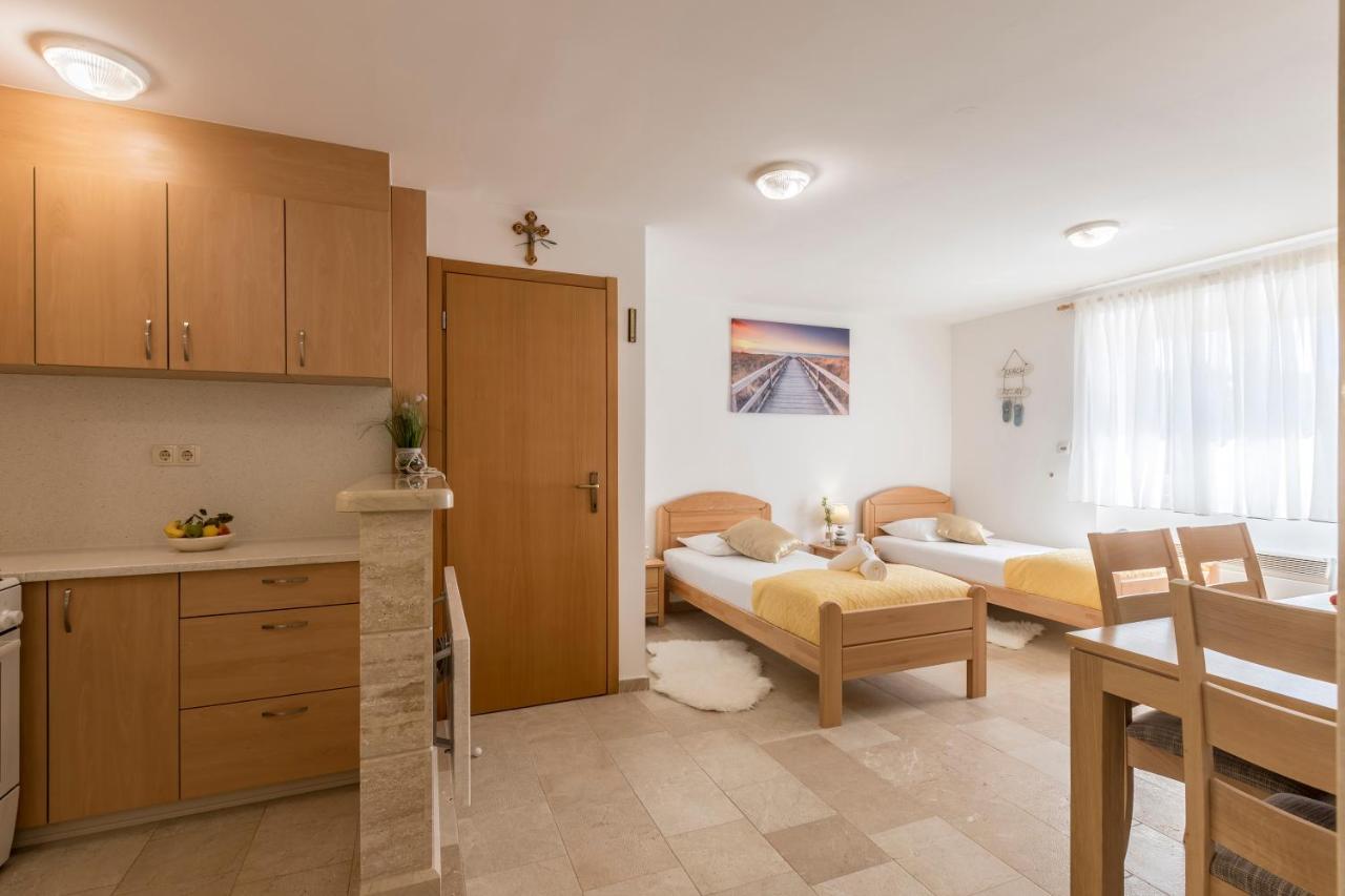 Villa Loza - Resort Moja Stina Seoca Zewnętrze zdjęcie