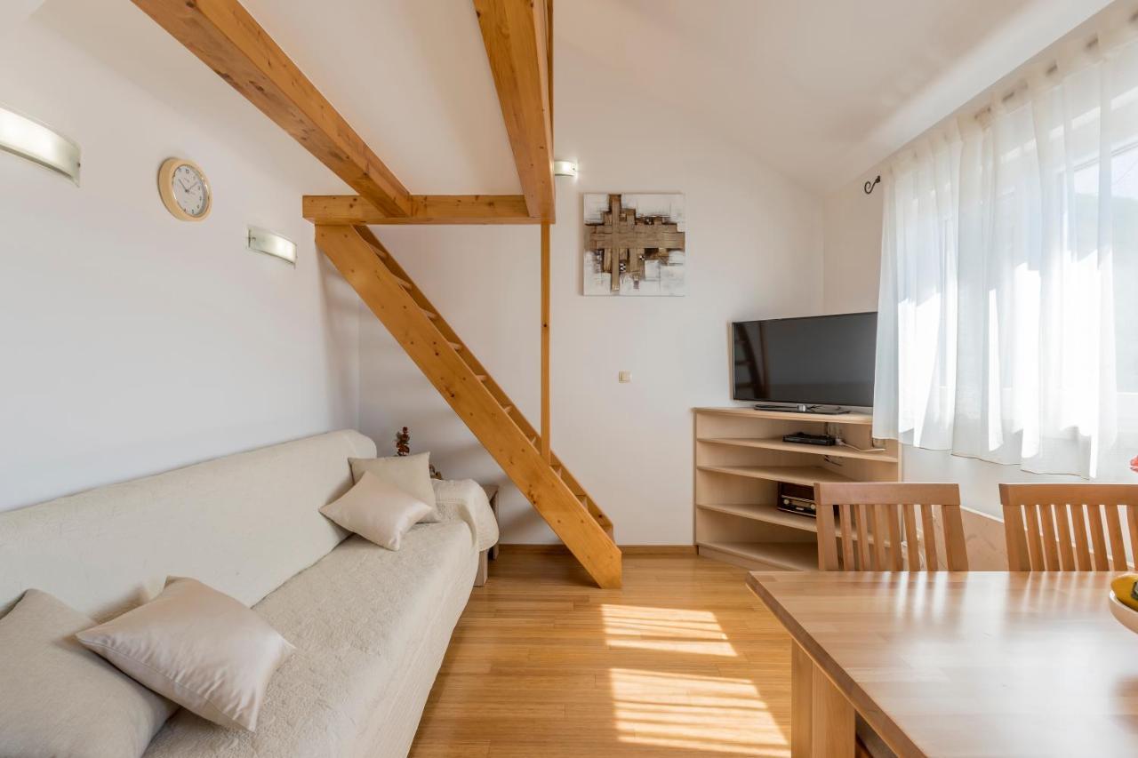 Villa Loza - Resort Moja Stina Seoca Zewnętrze zdjęcie